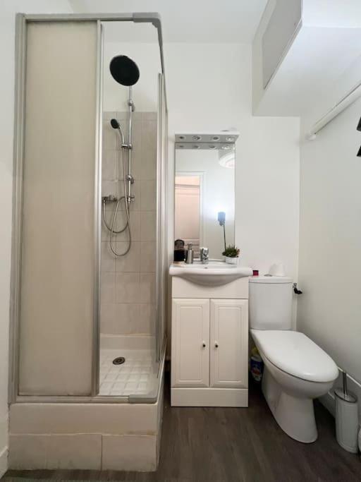 Le Petit Nid A 2 Min Gare / Centre Meulan Apartman Kültér fotó